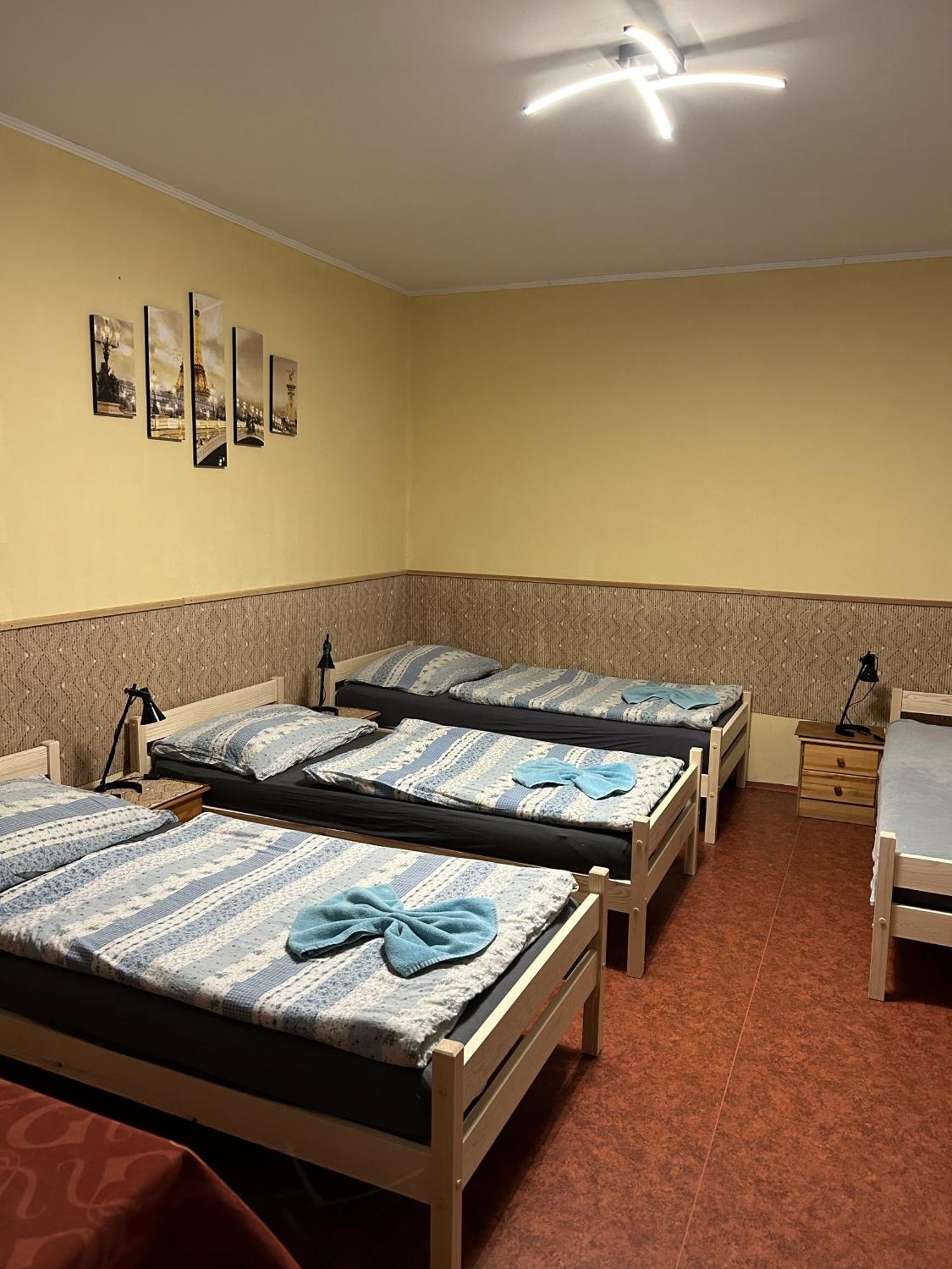 Penzion Rajf Krnov Extérieur photo